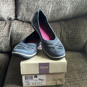 Clarks Privo Aria Pump Navy